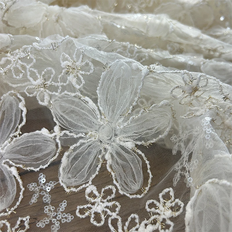 3D Embroidered Sequin Mesh Fab - Textiles Sewing Techniques recension och pris